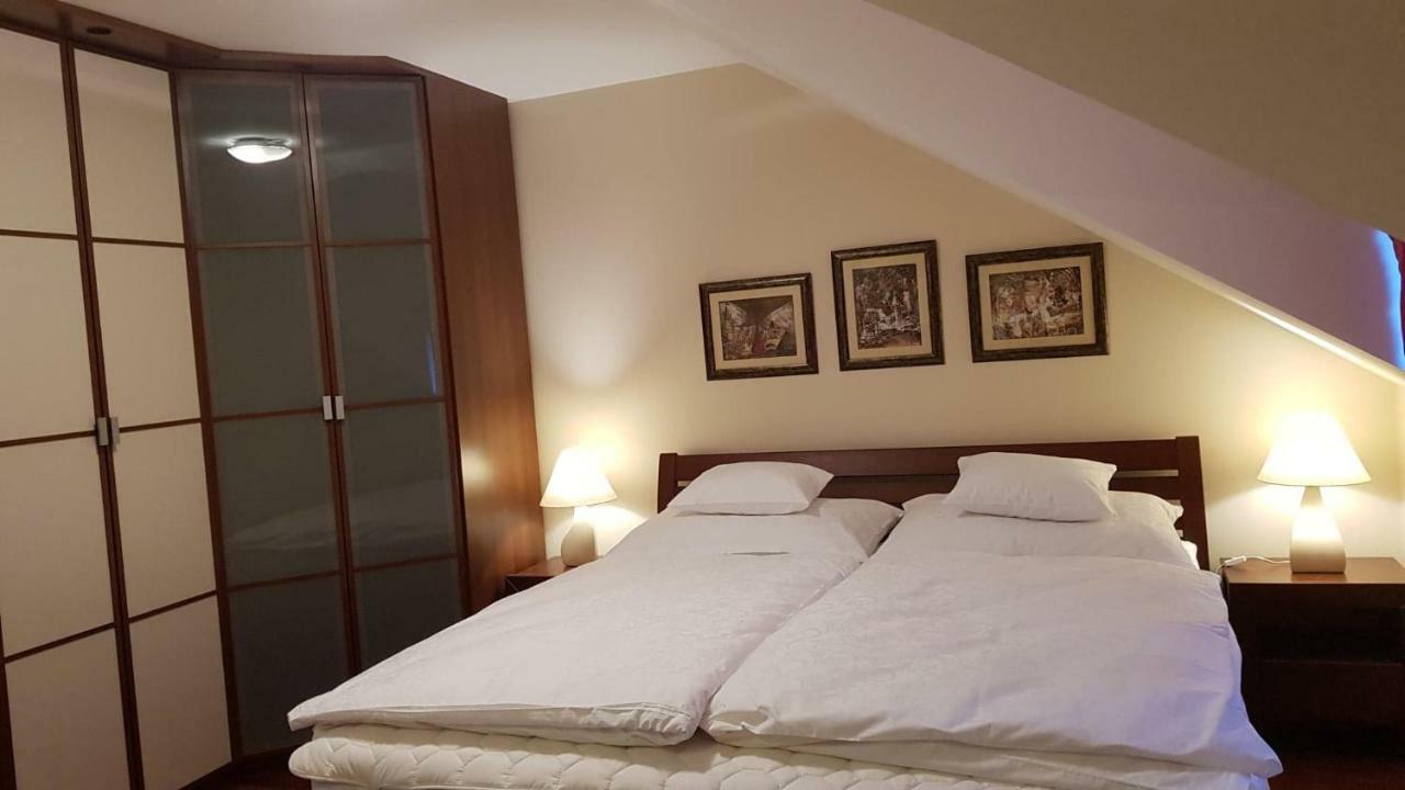 Mimi Apartman Balatonalmádi Exterior foto